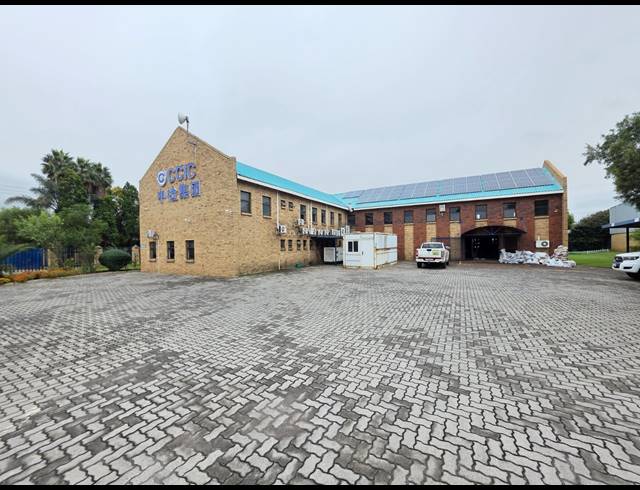 830M² WAREHOUSE TO LET IN CITY DEEP